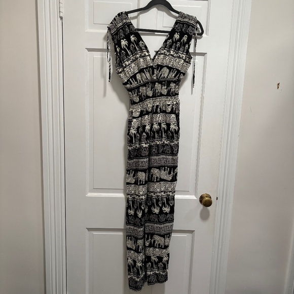 Pants - Boho Jumpsuit Black White Festival Beach Brunch